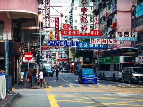我在香港街头数了100辆车 却只看到1辆大众