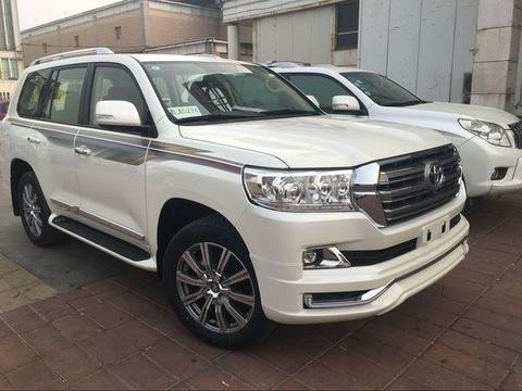 平行进口陆地巡洋舰4.0中东版河南郑州自贸区多少钱