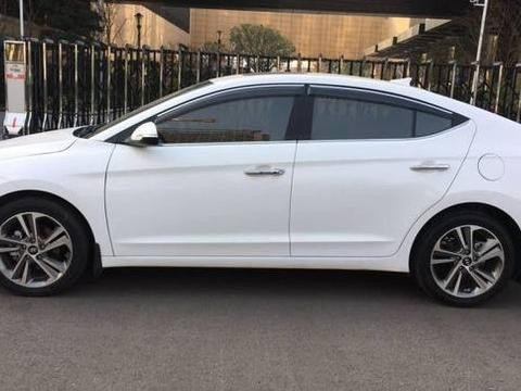 现代豁出去了！原价15万，配置高，动力大，降价后只卖9万！