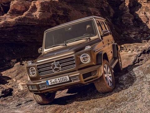 奔驰硬汉SUV出新款，内饰完爆S级，奔驰要搞大事情！