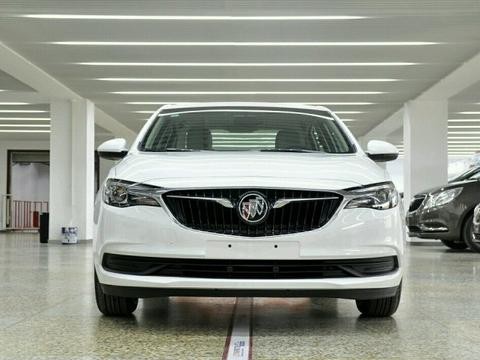 别以为日系才省油!这款美国车仅卖8万，一箱油能跑600公里