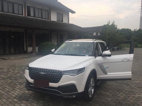 月薪5千女孩买众泰T700，开了一个月，油耗达到15，都想转手卖掉