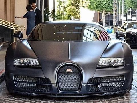 全世界上最快的跑车，布加迪威龙！秒杀一切