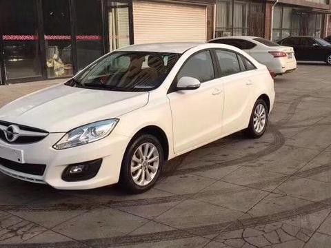 偶遇2辆知名合资倒闭车, 工作人员: 赚个跑路费, 7万打包提2辆