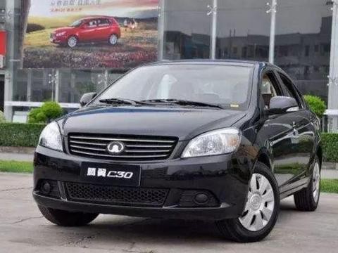 国产版劳斯莱斯, 似乎就车标不同, 还仅卖10万, 有人认识么?