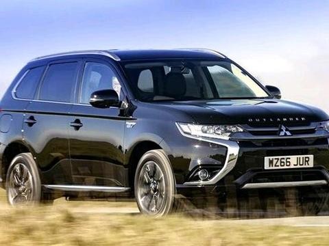 三菱全新越野王终于来了，油耗4L仅22万，发动机三十年开不坏！