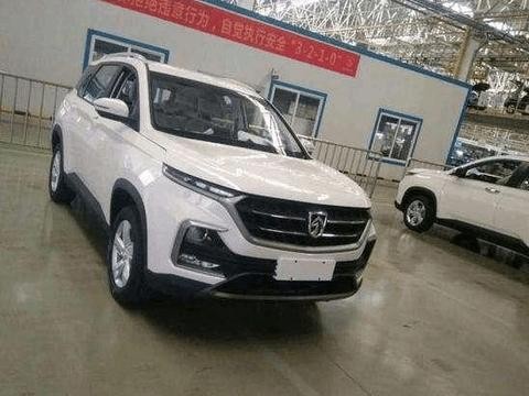 首批宝骏530正式下线, 工作人员: 已经分批发往全国, 7万起售