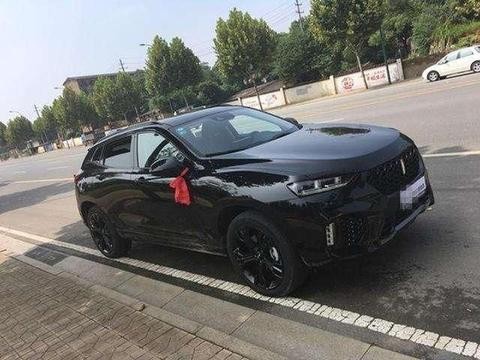 长城高端市场上的精品，车重2吨油耗10L，高逼格超途观汉兰达