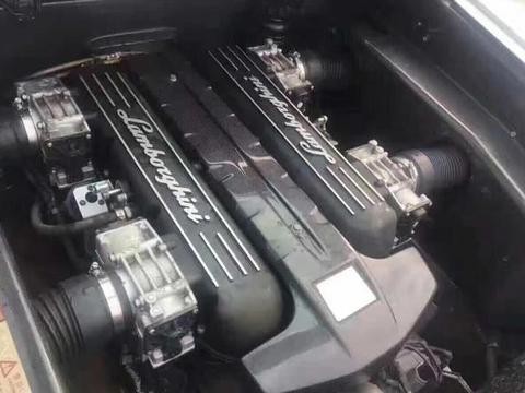 他花70万买辆兰博基尼LP640庆祝朋友开业庆典，醉酒后说出真相！