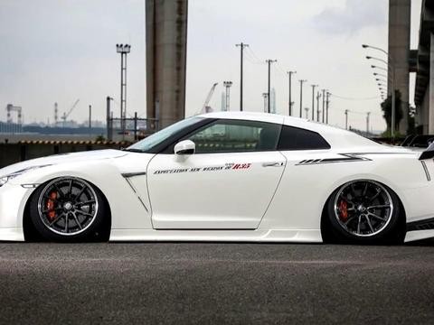 2018款日产GTR改装版高清鉴赏