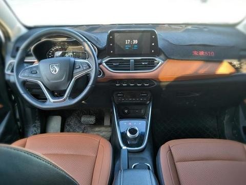 这车上市后就被“封神”, 开回家后, 老哥却说这是一台“垃圾车”