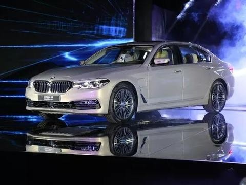 POLO 轿跑假想图曝光；全新国产宝马530Le本月上市