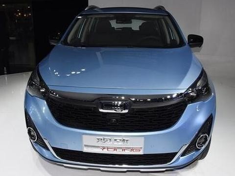 家用SUV就选它，动力带T还配天窗，仅14万就可入手！