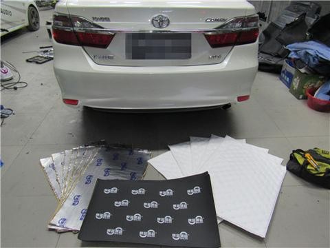 潍坊车声缘汽车隔音改装，潍坊丰田凯美瑞汽车隔音改装安静舒适