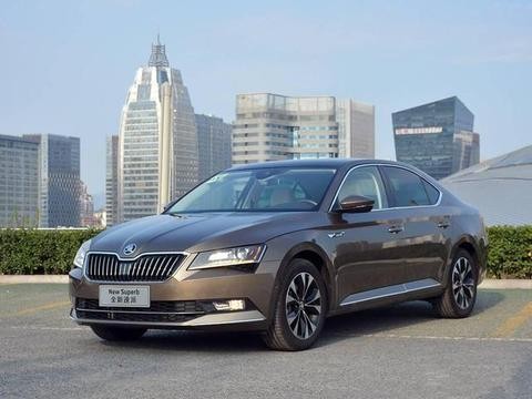 这三款可以替代迈腾、天籁、雅阁的车型，你会选吗？