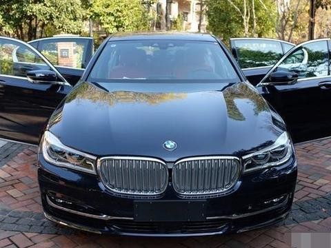 宝马740Li尊享卓越豪华蜕变，比奔驰S400性价比高，回头率超高！