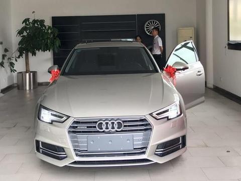 福建车友花37万买辆奥迪A4L, 赠送的奥迪山地车很抢眼