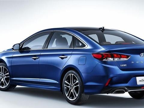 这款合资车上市4个月降价4万, 空间大外观漂亮, 还买啥迈腾!