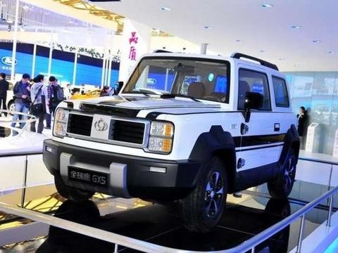 这款怀旧复古SUV仅售6万，牧马人看了想哭，连路虎都被吓到了