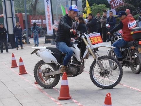 神摩网中国机车文化节 | 好一场趣味赛事, 全名沸腾的元旦狂欢!