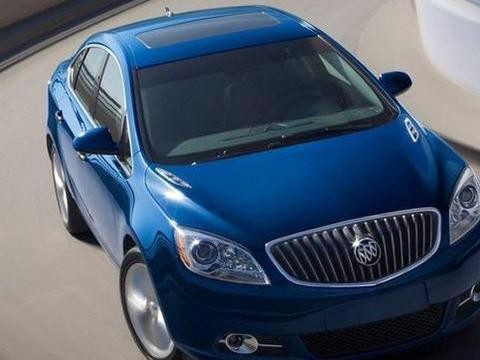 神车回归, 油耗4L, 小君威仅6万, 让捷达桑塔纳都无力反击!