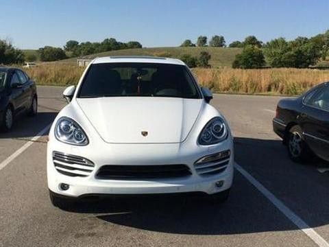 月薪6000建议你买这车, 过年开回家 父母都为你自豪, 绝对有面子