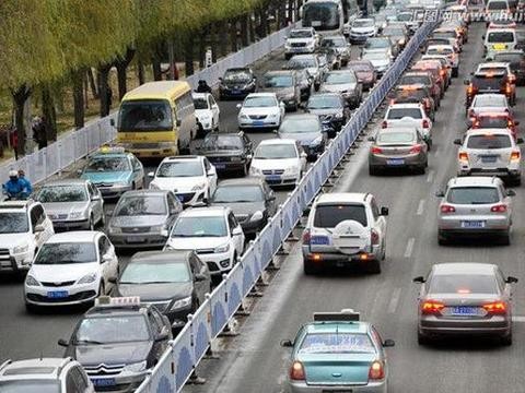 为什么真正懂车的人都不考虑买SUV？