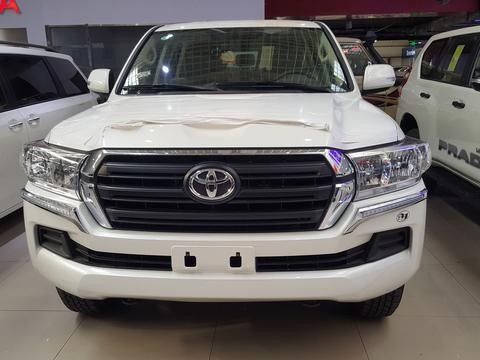 18款丰田酷路泽4000中东版，现车充足低价售全国，手续齐全国上牌