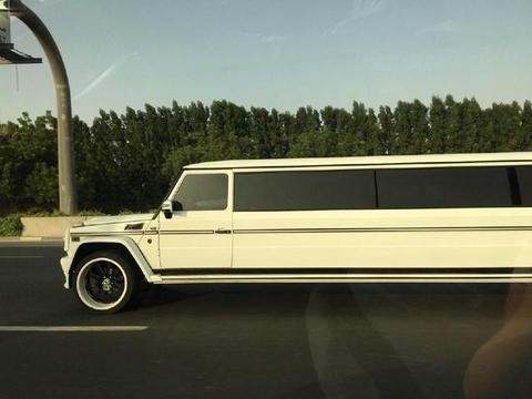 全球NO.1，迪拜老铁的专属，全车贴一次膜够买辆车了！