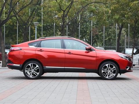 12万的最帅SUV，10天卖出3000辆，造型神似宝马X6