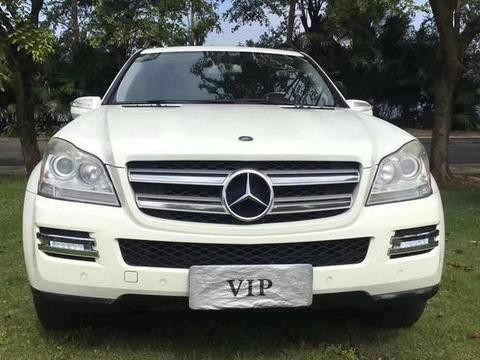 12年奔驰GL450, 全景大天窗车主20万出售, 值不值得入手?