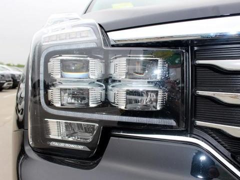 外观吊打汉兰达, 豪华比肩宝马, 2.0T+6AT月销过万成最牛国产SUV