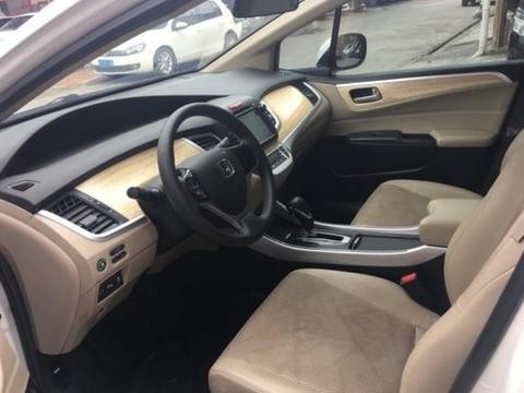 落地价17万, 现在只需11万, 本田发动机, 6座两厢, 出行旅游首选