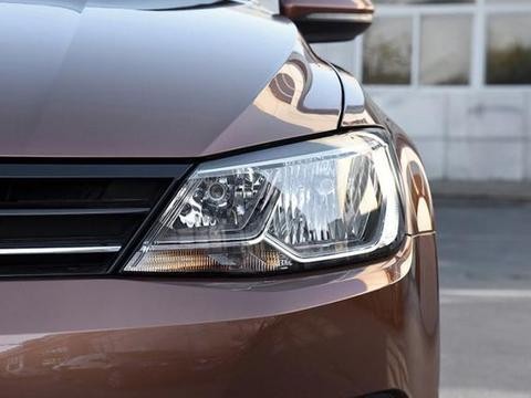 去年卖出14万辆, 直降2万让本田颤抖, 不喜欢速腾可以选它!