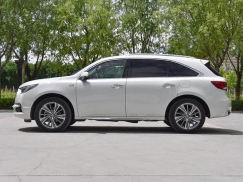 最差的豪华SUV，比途锐大，卖80万不如Q7，年销才900辆