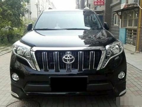 成都小伙花44万买辆丰田普拉多，媳妇开了一段时间后说出了心里话