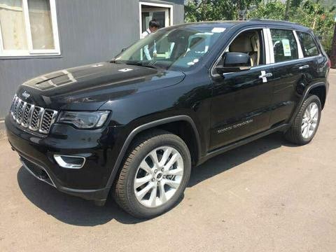 17款中东限量版Jeep大切诺基不到50万的经典大排量的SUV