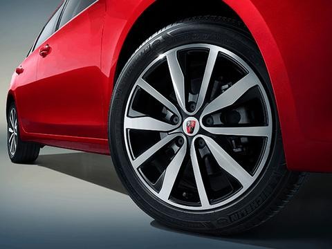 上汽公布2017年度销量数据, 看看荣威和名爵都卖了多少?！