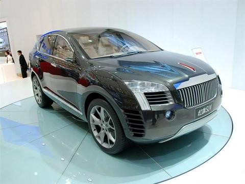 百万级国产SUV来了, 车长4米8媲美奥迪Q7, 6.0升V12, 前脸丑出新高度!