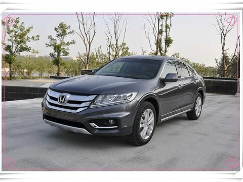 被公认的豪华车，曾卖42万竞争Q5，现降至20万反帕萨特吊打