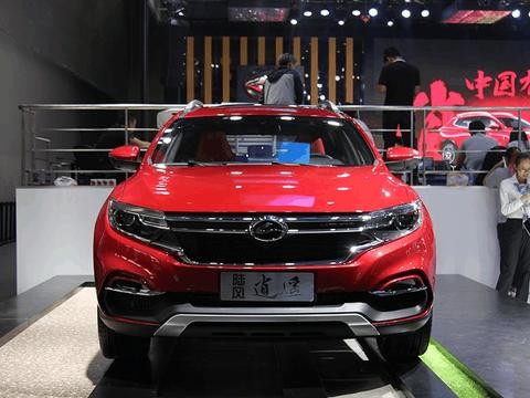 陆风这次不是闹着玩, 平民版的GLA到店, 8万起咱百姓都买得起