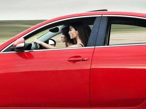 国产最美轿跑即将上市! 这款车让宝马3系GT都黯然失色!！