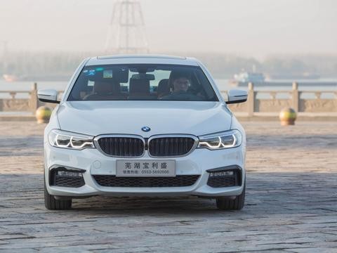 卓越、动感、豪华 试驾全新BMW 5系Li
