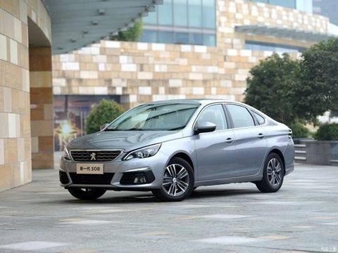 10万元的合资轿车，自动挡带涡轮，保养还不到400元