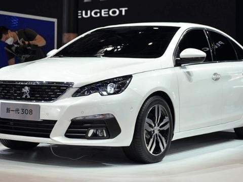 8.37万提车标志308, 手动时尚版油耗6.3L, 外观内饰都很漂亮!