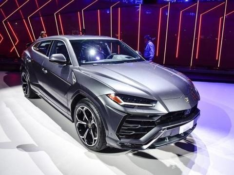 兰博基尼首款SUV国内亮相, 卖313万, 性能却被大切诺基追平