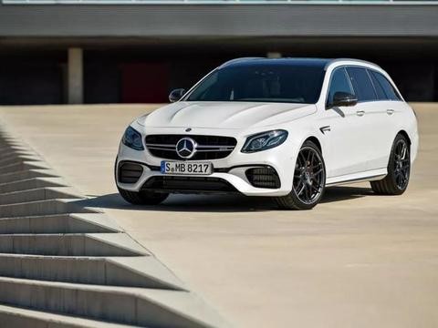 E63S扭北创下了最快旅行车记录，价格嘛，只要10万美金！