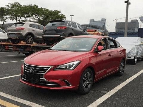 全新长安逸动正式下线, 前脸神似雷克萨斯, 或售7万车灯很酷炫