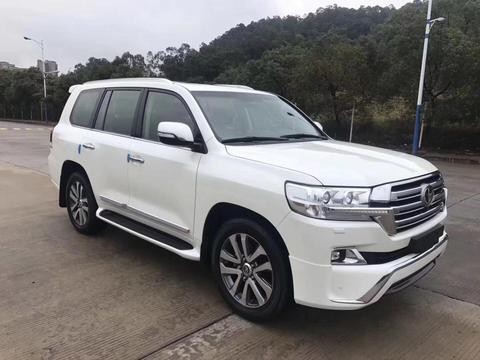 2017中东版兰德酷路泽4600！