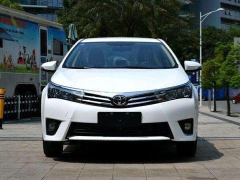 买完博瑞我想了想, 这款合资车百公里油耗4L, 价格仅10万起!